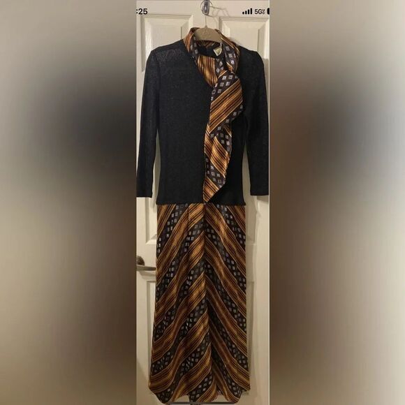 Pat Richards Dresses & Skirts - Vintage Pat Richards multicolor dress